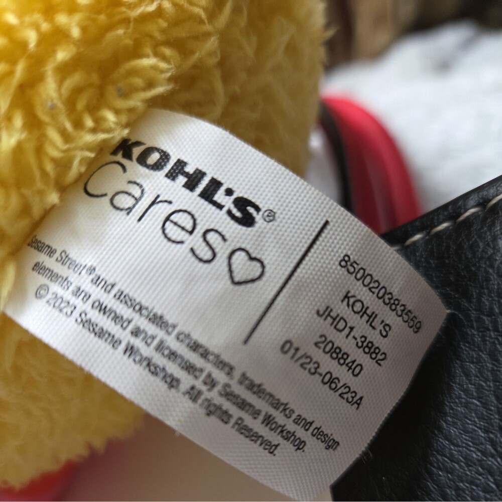 Sesame Street Kohls Cares Plush BIG BIRD Stuffed 2023 14” - Picture 3 of 4